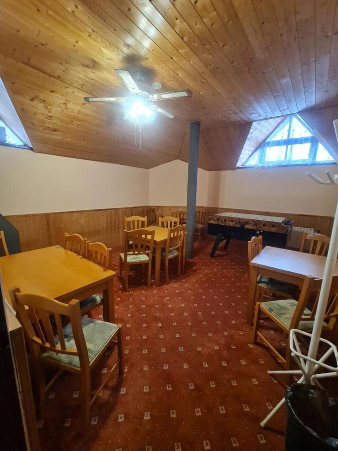 Garni Hotel Asas*** モスト エクステリア 写真