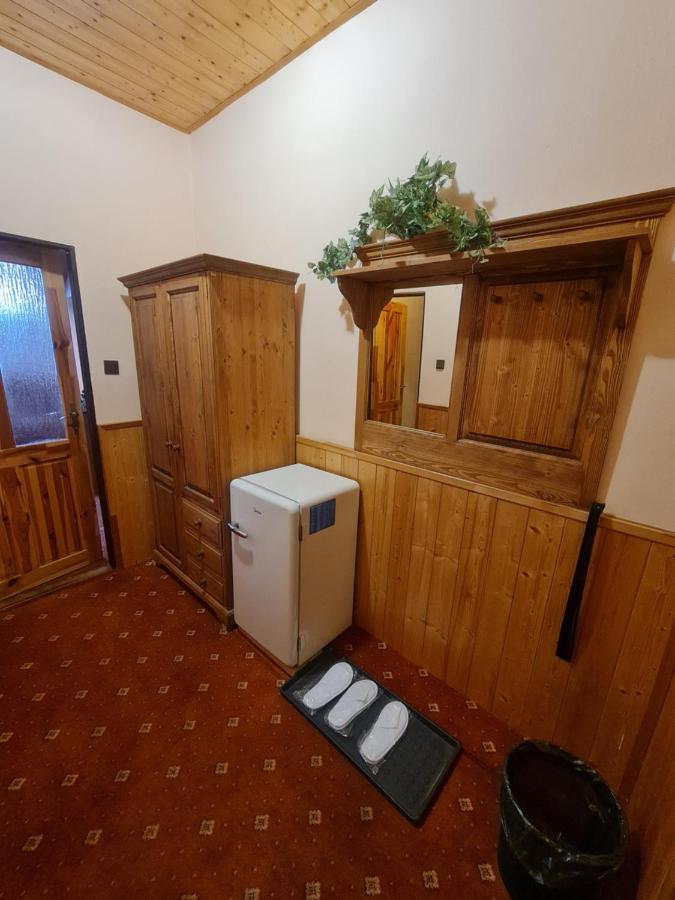 Garni Hotel Asas*** モスト エクステリア 写真