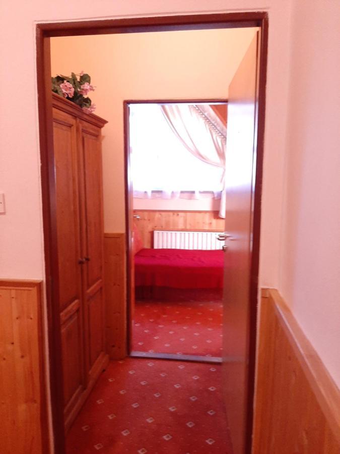 Garni Hotel Asas*** モスト エクステリア 写真