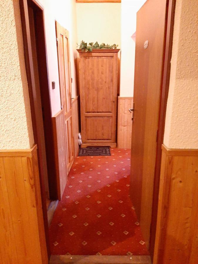 Garni Hotel Asas*** モスト エクステリア 写真