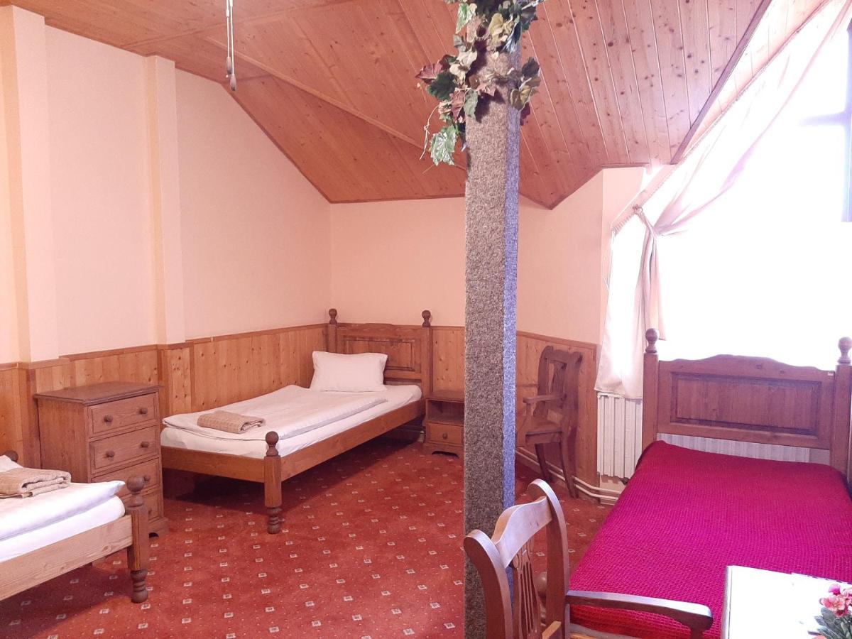Garni Hotel Asas*** モスト エクステリア 写真