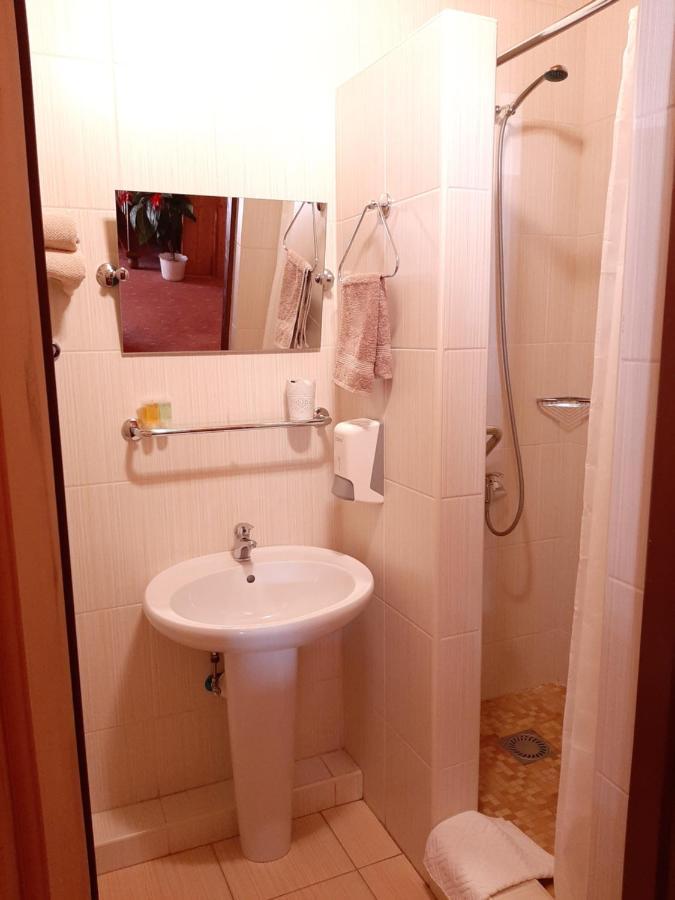 Garni Hotel Asas*** モスト エクステリア 写真